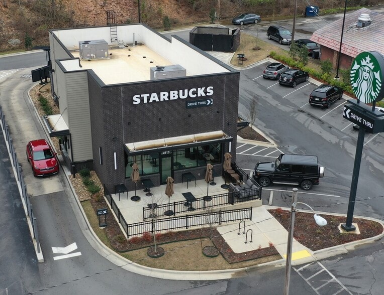 Primary Photo Of 2815 Cantrell Rd, Little Rock Freestanding For Sale