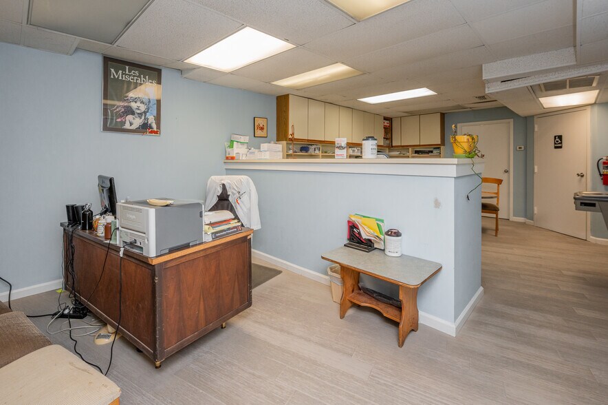 More Photos Of 730 Memorial Dr, Bessemer Medical For Sale