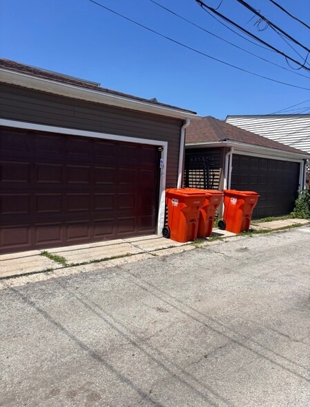 More Photos Of 2209 N Mango Ave, Chicago Apartments For Sale