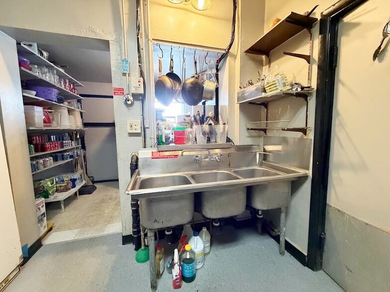 More Photos Of 342 Center Ave, Pittsburgh Storefront Retail Residential For Sale