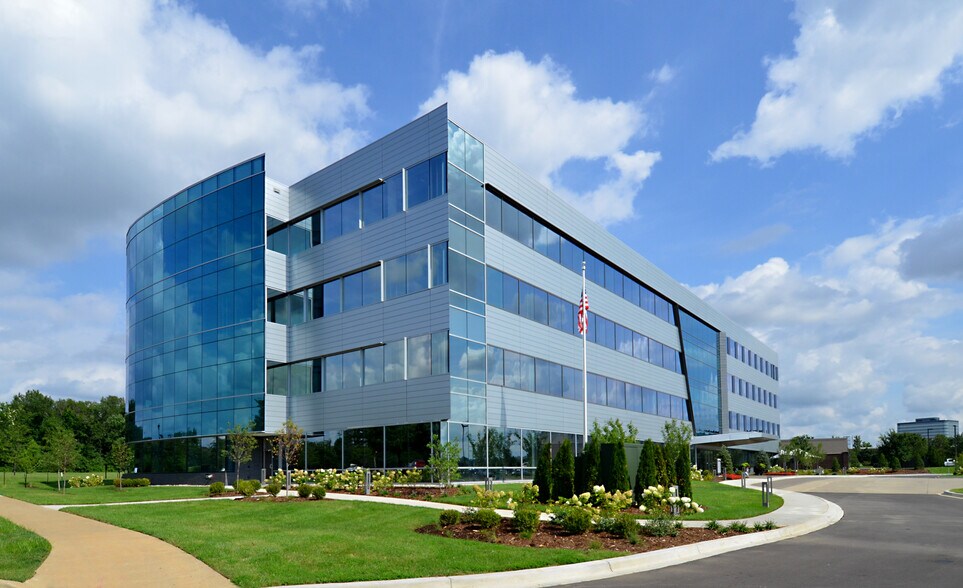 More Photos Of 500 N Hurstbourne Pky, Louisville Office For Lease