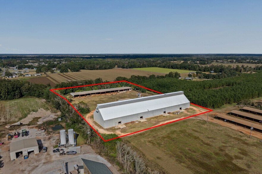 More Photos Of 501 E Sanborn Ave, Summerdale Industrial For Sale