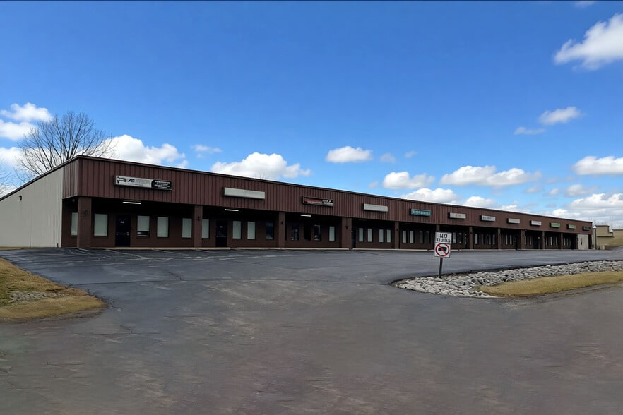 Primary Photo Of 3530-3572 E US Highway 30, Warsaw Unknown For Lease