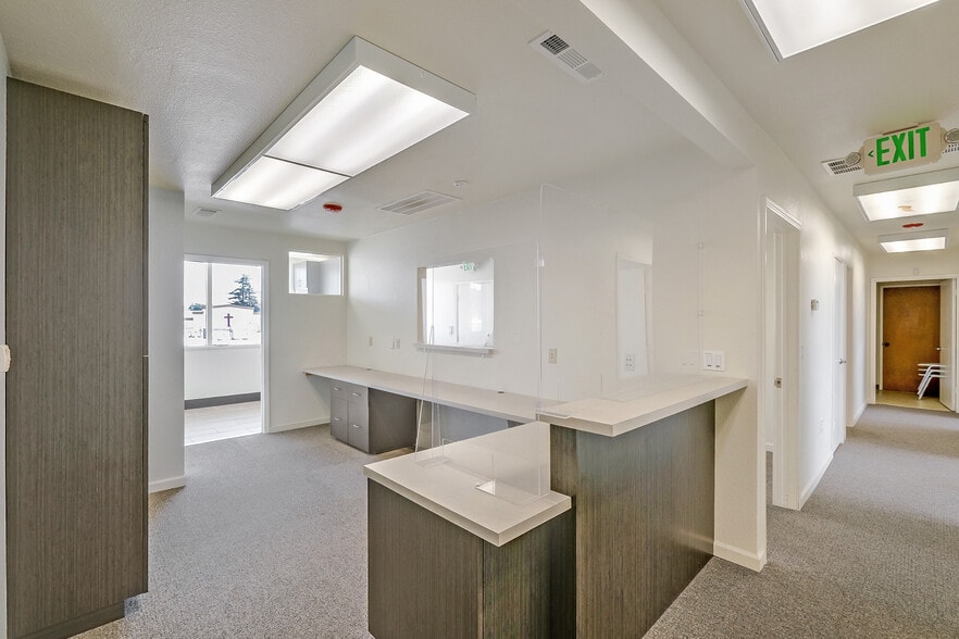 More Photos Of 21297 Foothill Blvd, Hayward Medical For Lease