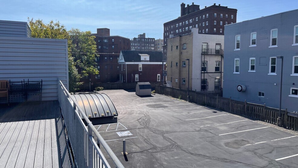 More Photos Of 4638 Centre Ave, Pittsburgh Office For Lease