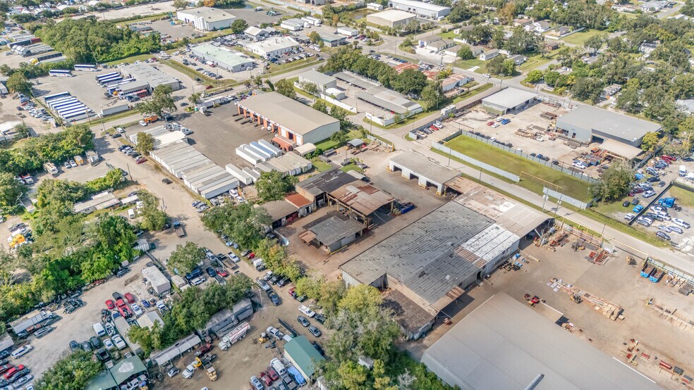 More Photos Of 204 5th St, Orlando Industrial For Sale