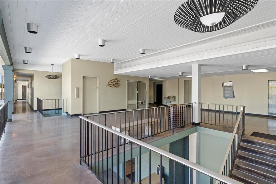 More Photos Of 2121 S Mill Ave, Tempe Loft Creative Space For Lease