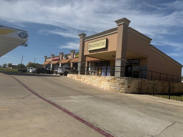 More Photos Of 305 E Stan Schlueter Loop, Killeen Storefront Retail Office For Sale