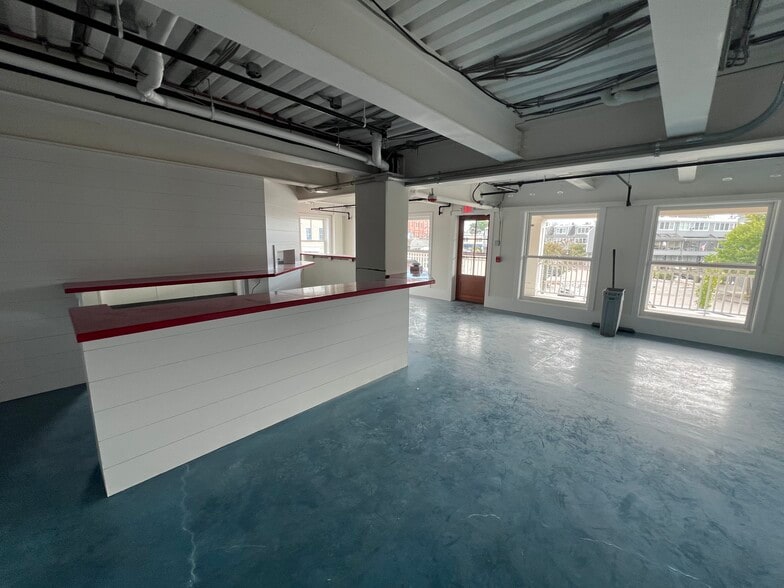 More Photos Of 3 Water St, Mystic Apartments For Lease
