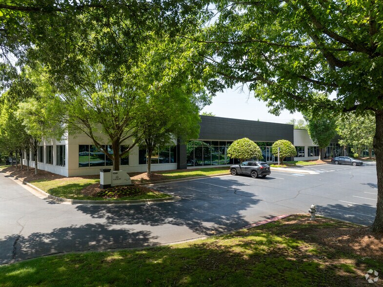 More Photos Of 11560 Great Oaks Way, Alpharetta Unknown For Lease