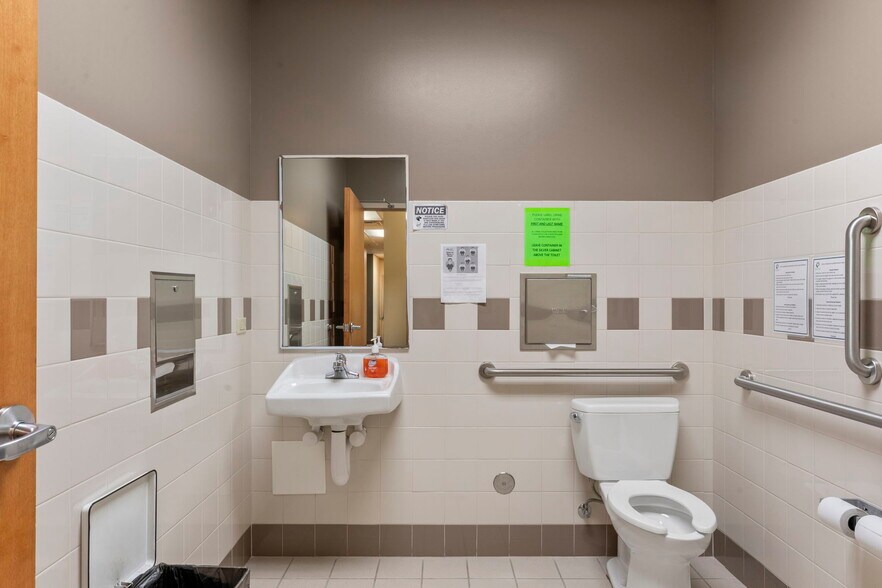 More Photos Of 5265 Vance St, Arvada Medical For Sale