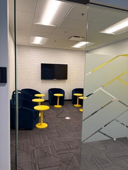 More Photos Of 13693 S 200 W, Draper Office For Lease