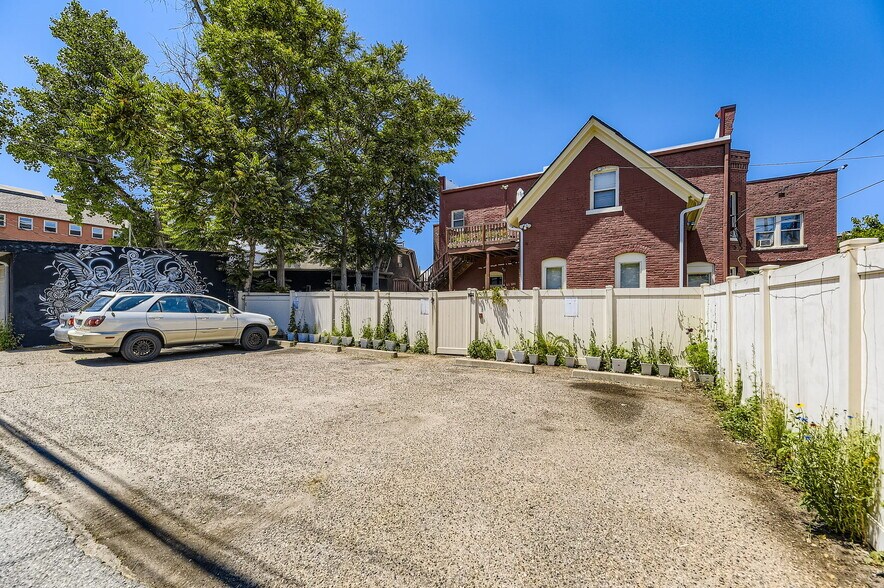 More Photos Of 2544 Champa St, Denver Apartments For Sale