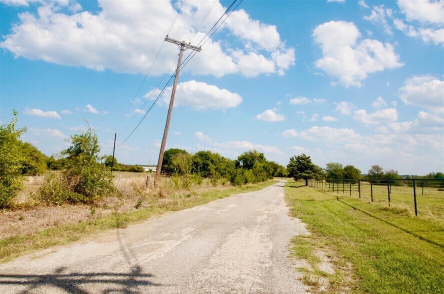 More Photos Of 0000 Reeves Road Rd, Pottsboro Land For Sale