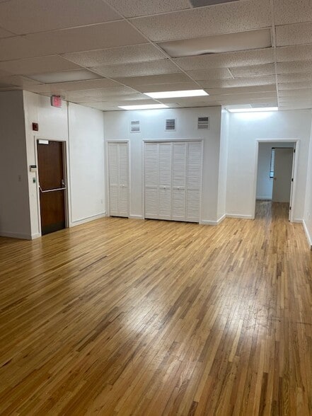 More Photos Of 7457 Aloma Ave, Winter Park Office For Lease