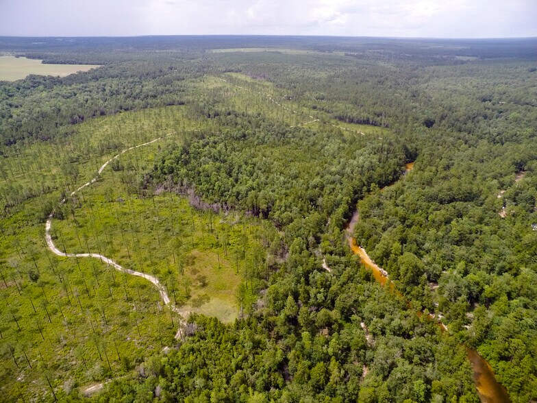 More Photos Of 7009 Creek Stone Rd, Milton Lodge Meeting Hall For Sale