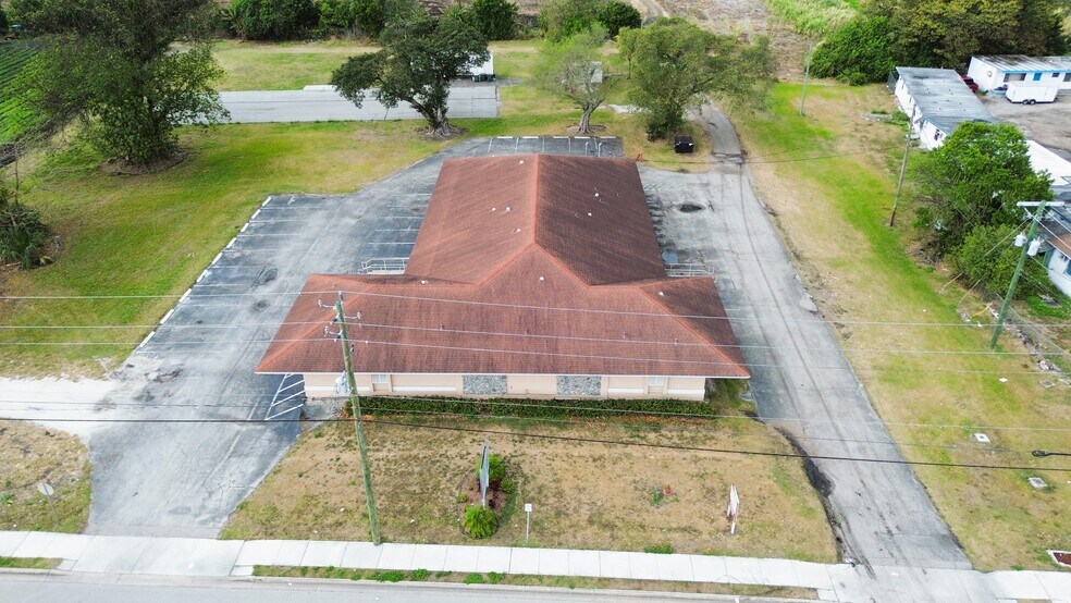 More Photos Of 1100 S Main St, Belle Glade Office Residential For Sale