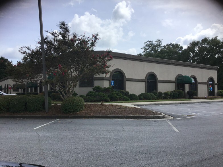 More Photos Of 1035 Green St SE, Conyers Office For Sale