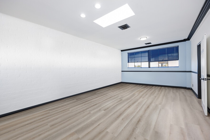 More Photos Of 3814 Willat Ave, Culver City Warehouse For Lease