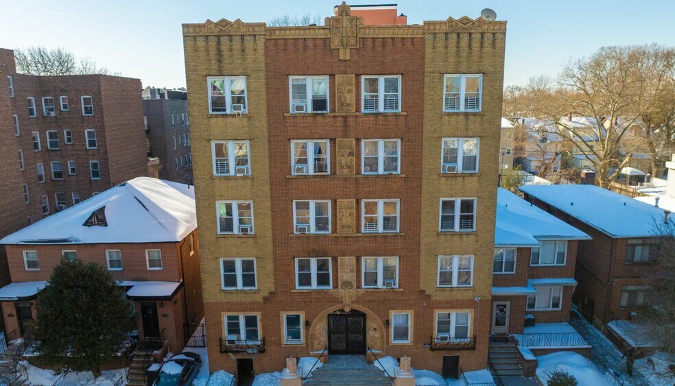 More Photos Of 35 Kensington Ave, Jersey City Apartments For Sale