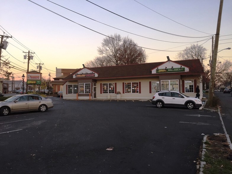 More Photos Of 1989-2001 Springfield Ave, Maplewood Freestanding For Sale