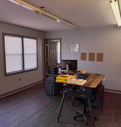 More Photos Of 3007-3015 Falling Creek Ave, Richmond Manufacturing For Sale