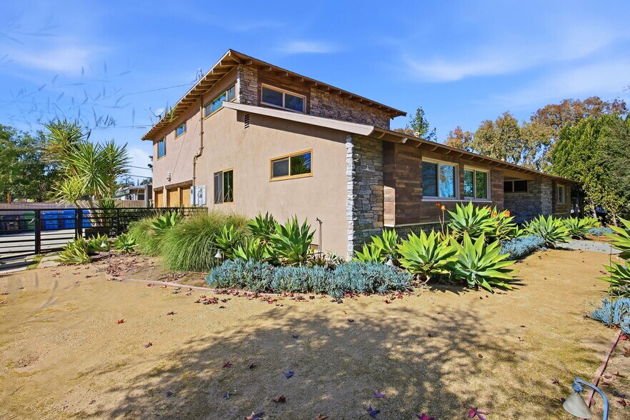More Photos Of 5237 Topanga Canyon Blvd, Woodland Hills Multifamily For Sale