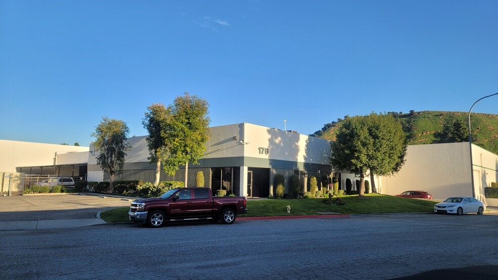 More Photos Of 176 Pacific St, Pomona Warehouse For Sale