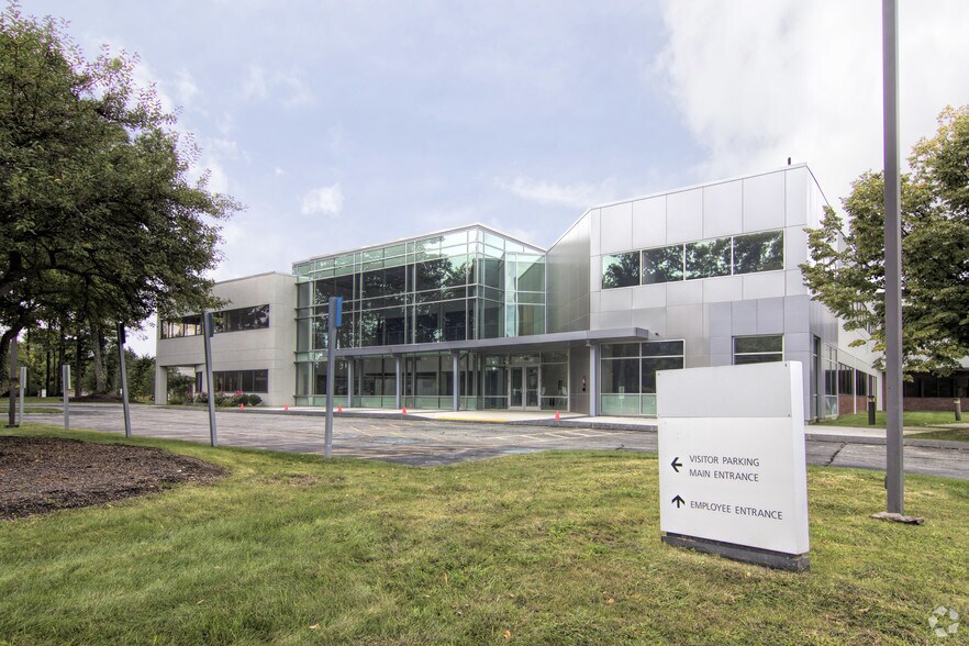 Primary Photo Of 5 Omni Way, Chelmsford Flex For Lease