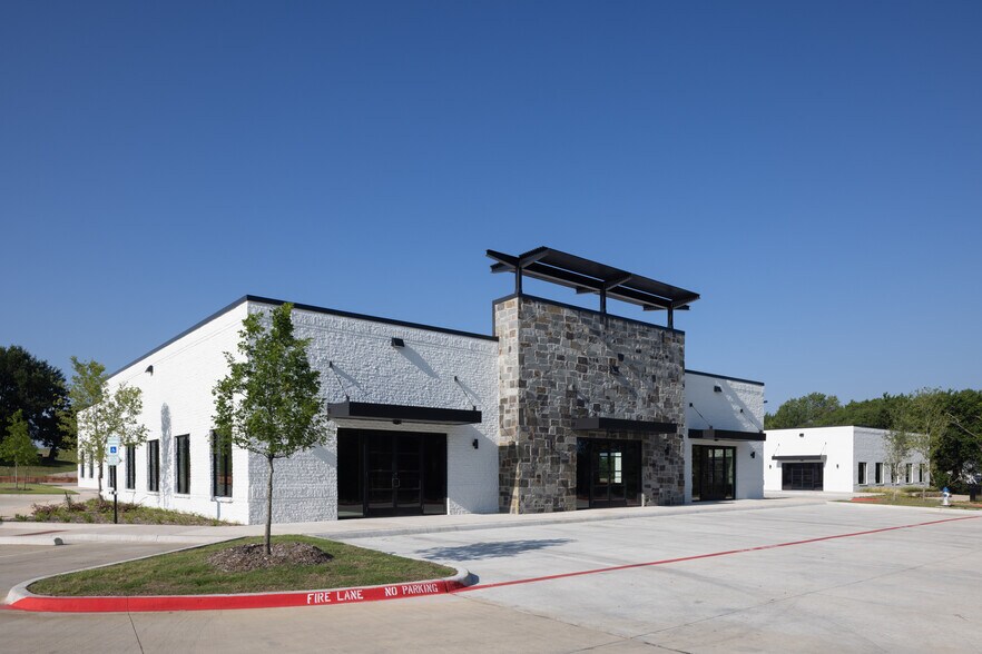 More Photos Of 235 S Preston Rd, Celina Medical For Lease