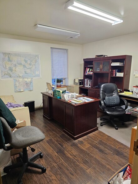 More Photos Of 3676 Crescent Ct E, Whitehall Warehouse For Lease