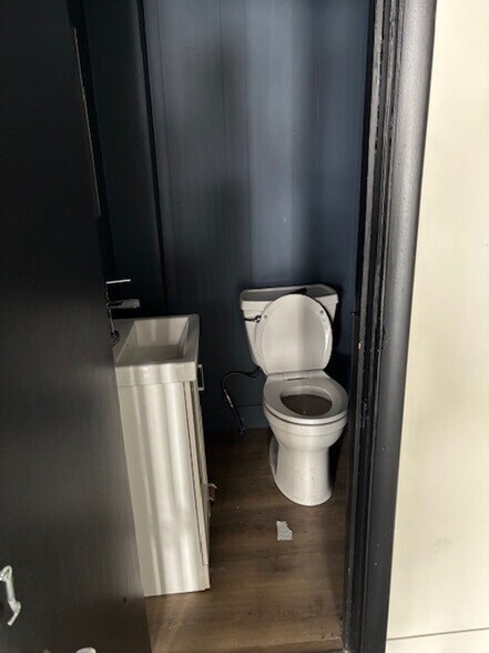 More Photos Of 124 N Main St, Three Rivers Freestanding For Sale