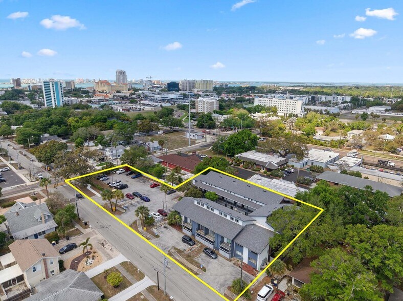 More Photos Of 1100 Turner St, Clearwater Apartments For Sale