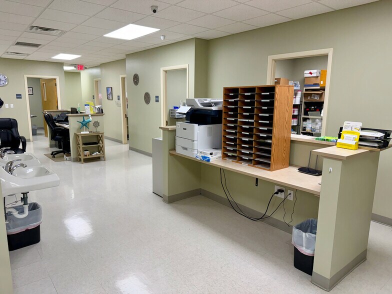 More Photos Of 514 Esther Cut, Fort Walton Beach Office For Sale