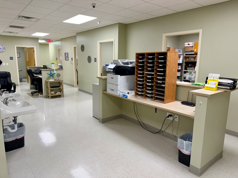 More Photos Of 514 Mary Esther Cut, Fort Walton Beach Office For Sale