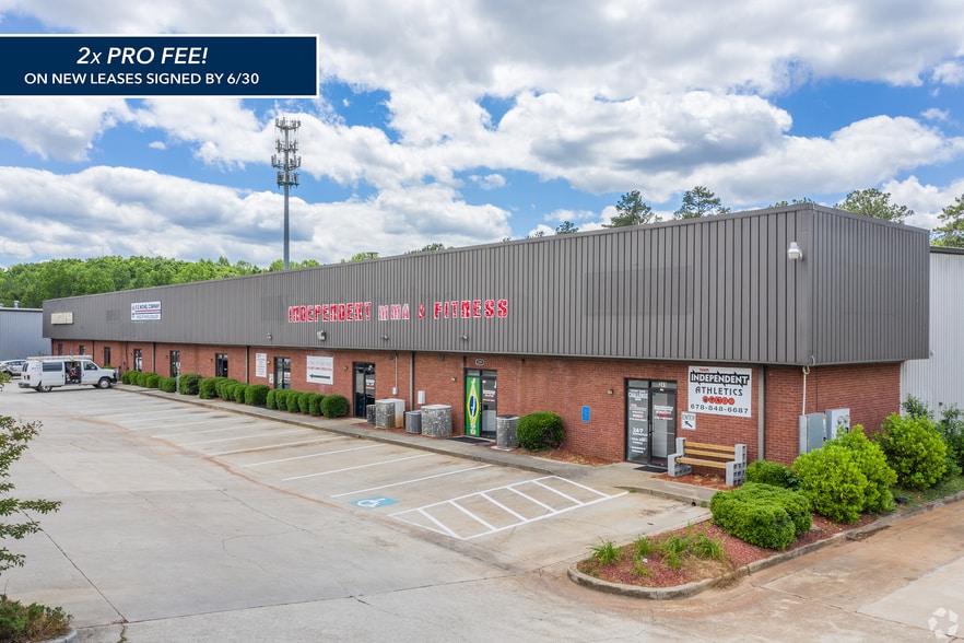Primary Photo Of 205-211 Mcdonough Pky, McDonough Unknown For Lease