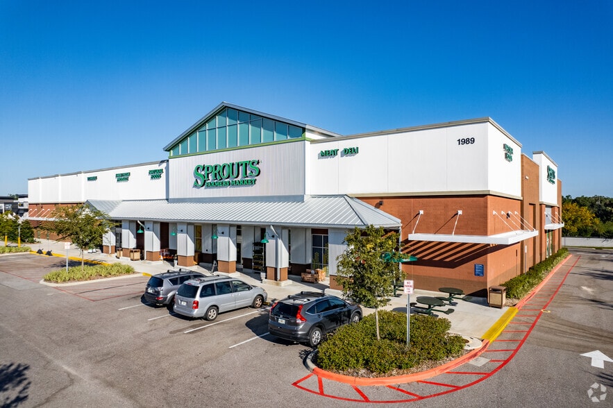Primary Photo Of 1905-1999 Aloma Ave, Winter Park General Retail For Lease