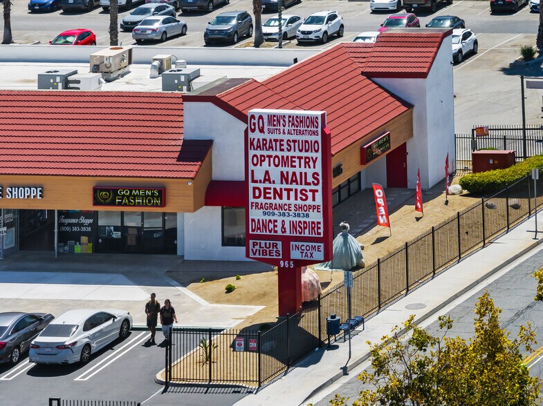 More Photos Of 965 S E St, San Bernardino Freestanding For Lease