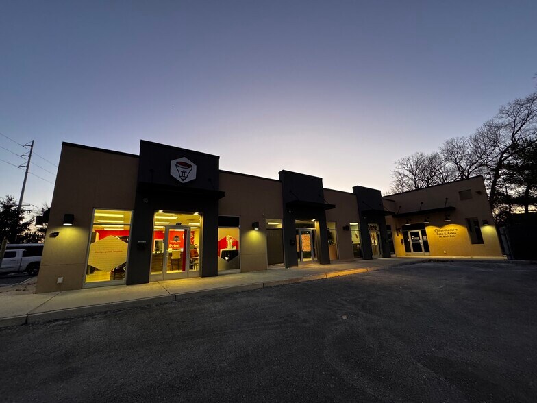 More Photos Of 571 Cross Keys Rd, Sicklerville Medical For Lease