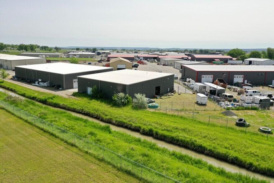 More Photos Of 6875 King Ave W, Billings Flex For Sale