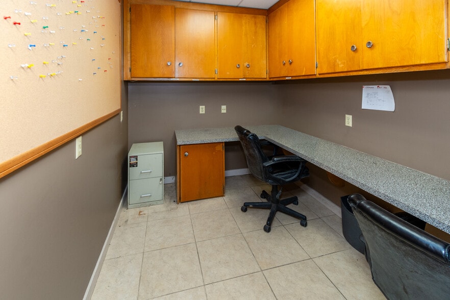 More Photos Of 9 Mill St, Stockton Police Fire Station For Sale