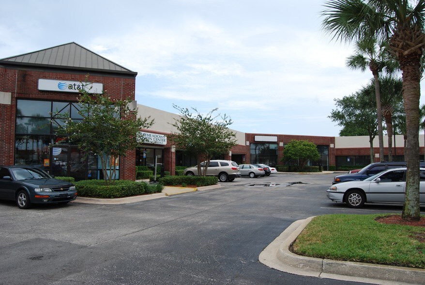 More Photos Of 8081 Philips Hwy, Jacksonville General Retail For Lease