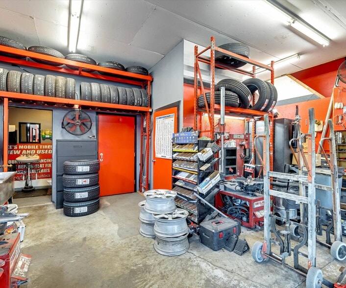 More Photos Of 110 N Courtland St, East Stroudsburg Auto Dealership For Sale