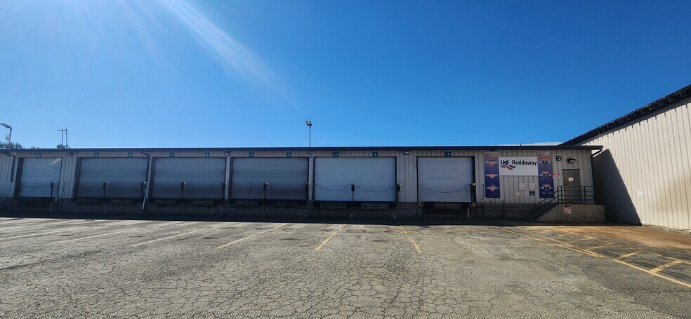 More Photos Of 19899 Alexander Ave, Anderson Truck Terminal For Lease