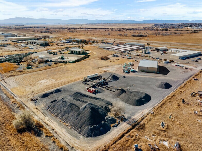 More Photos Of 20 Monarch Ln, Pueblo Industrial For Sale