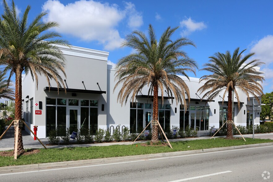 More Photos Of 127 N Dixie Hwy, Lake Worth Storefront For Lease