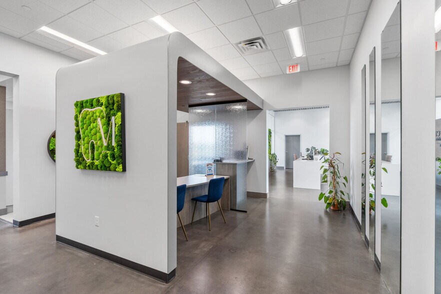 More Photos Of 18389 Orchard Trl, Lakeville Medical For Lease