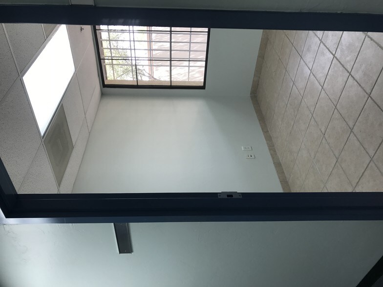 More Photos Of 1310 W St Marys Rd, Tucson Medical For Lease