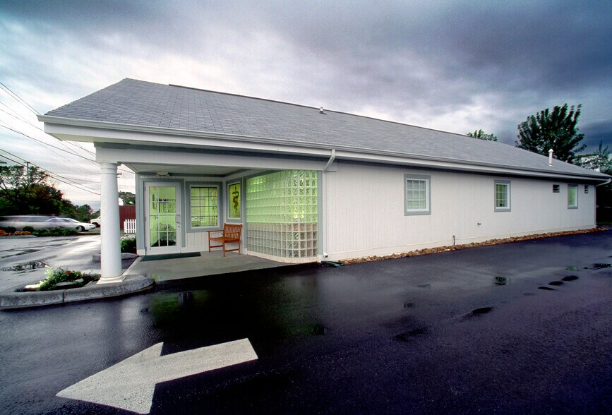 More Photos Of 2257 US Route 22 & 3 Rt, Maineville Veterinarian Kennel For Sale