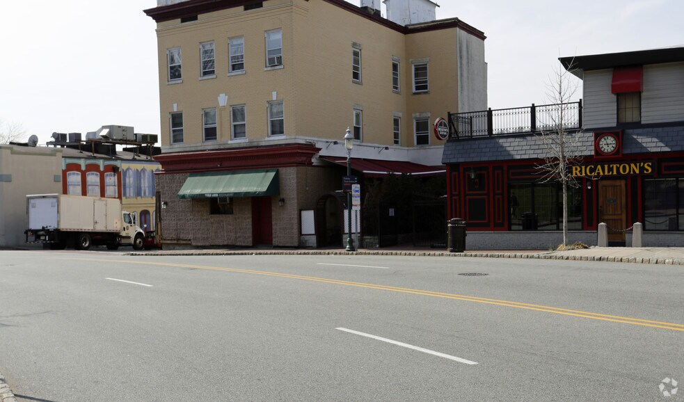 More Photos Of 15 Valley St, South Orange Office For Lease